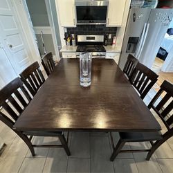 Dining Room Table (solid wood)