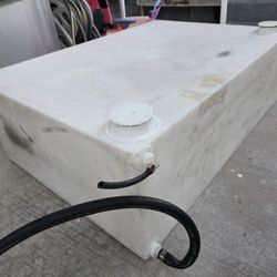 Low Profile Water Tank