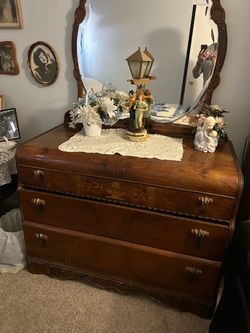 Antique dresser with mirror