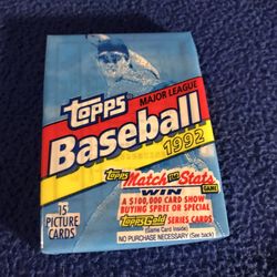 Topps Baseball 1992 Sealed Pack Baseball Cards 