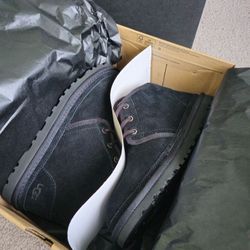 UGG Neumel Boots (Men’s Size 8)