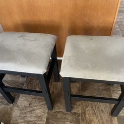 Lot Of Two Ashley Furniture Bar Stools