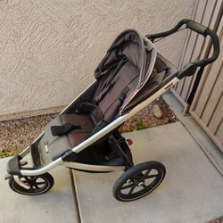 Thule Jogging Stroller