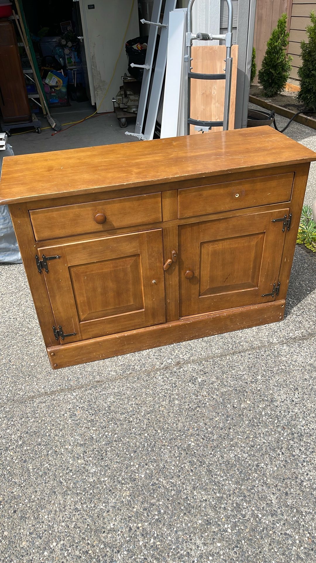 Old cupboard solid wood missing two knobs $20 pick up in Granite Falls