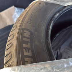 Michelin Defender 2 Tires Full Set