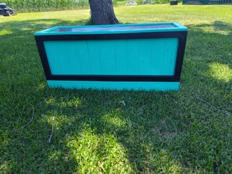 Planter box