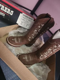 Women's western boots