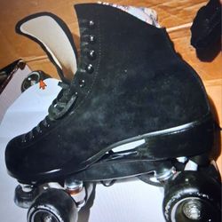 Moxi Skates 