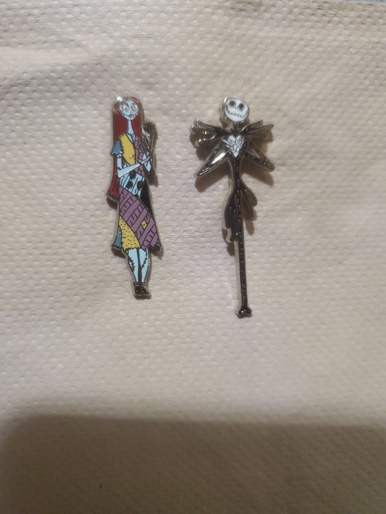 2 Disney Pins Jack Skellington/Sally Nightmare Before Christmas 