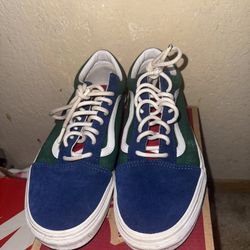 Old School Men’s Vans Size 9.5