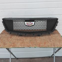 2024-2025 Cadillac Xt4 Front Grille 