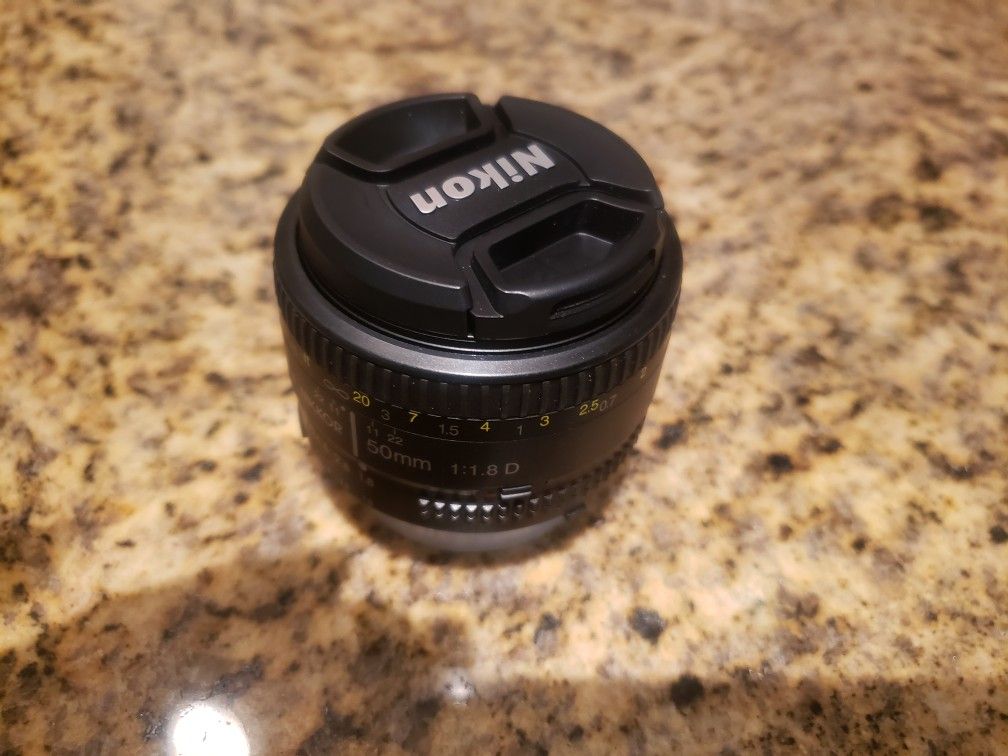 Nikon 50 Fixed Manual Lens F/ 1.8