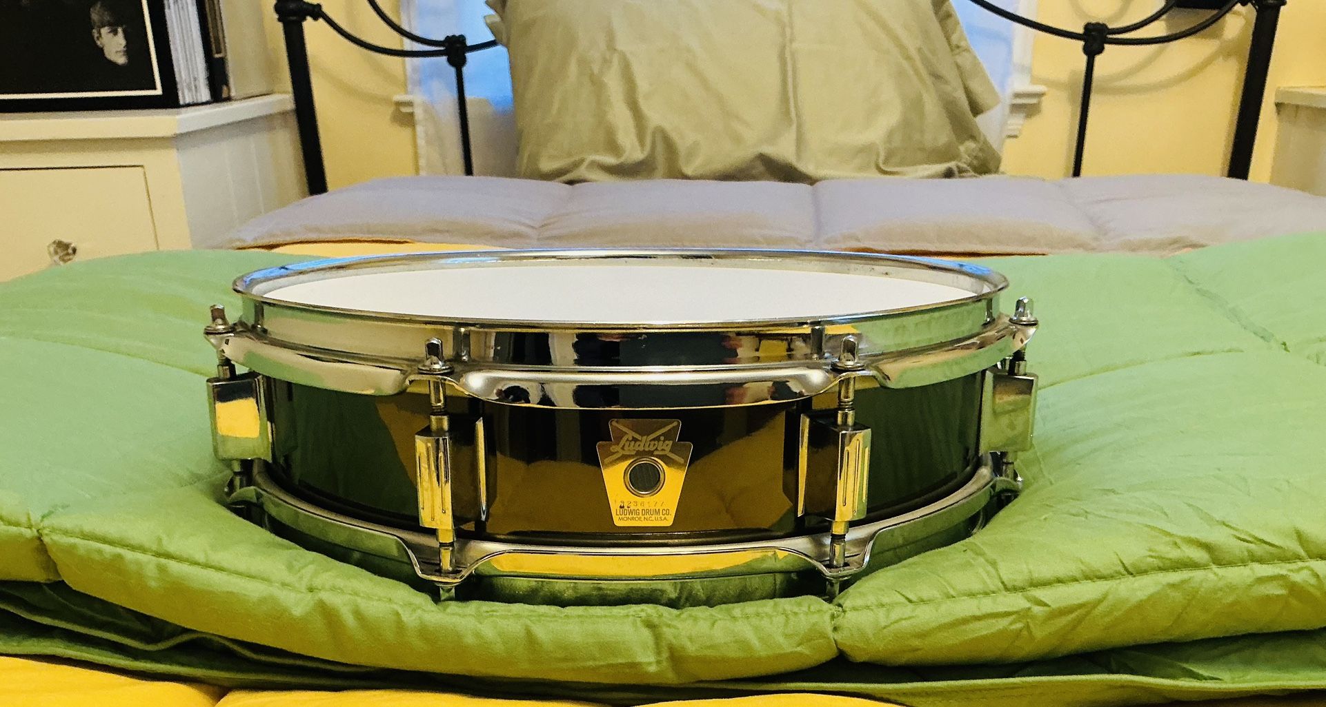Ludwig Black Beauty Piccolo Snare! Woweee!