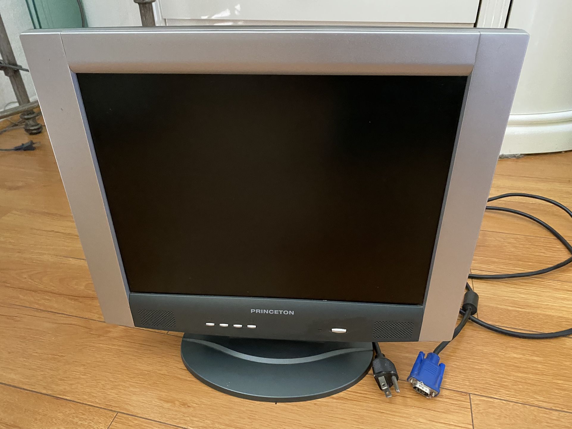 21” Computer Monitor $60