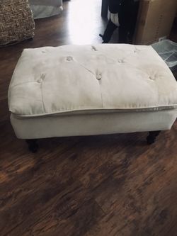 Cream stool needs to be cleaned 15.00