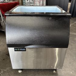 30” Ice Storage Bin Ice-O-Matic stainless steel NSF 300 LB Capacity commercial  restaurant