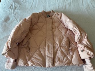 Stylish women's bomber jacket, size M, like new!