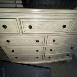 9 drawer dresser