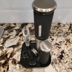 Rabbit Electric Wine Opener Set