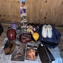 Garage/yard sale (selling everything together/Vendo todo junto)
