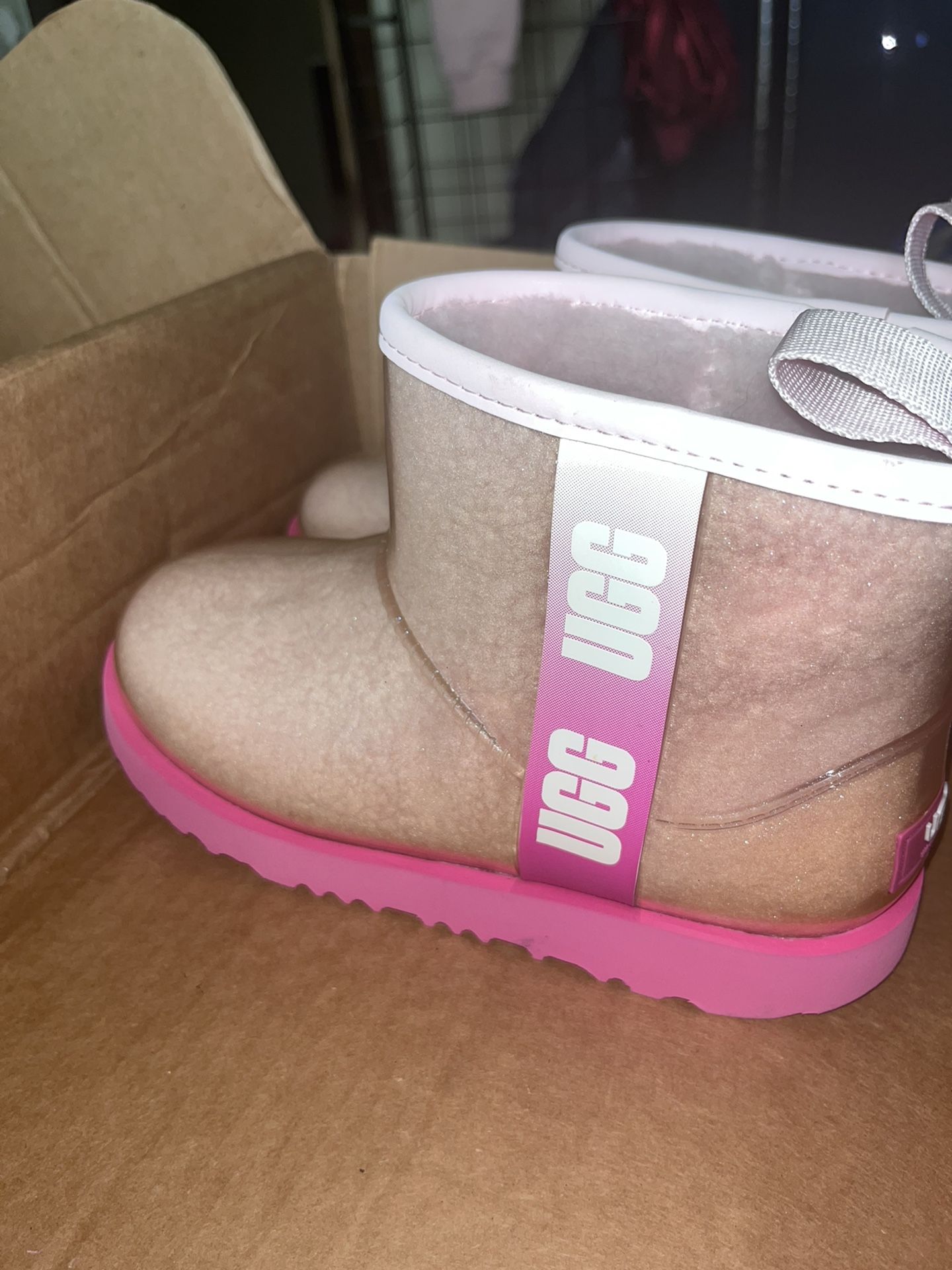 Pink Uggs