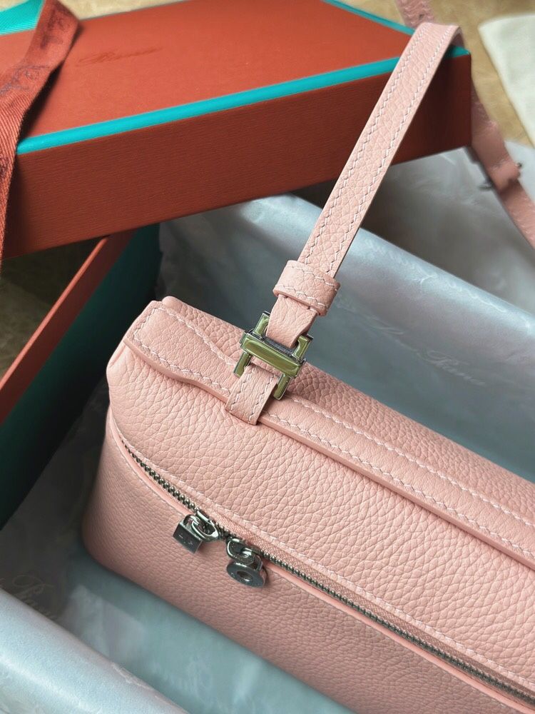 Loro piana L19CM hand-carded cross