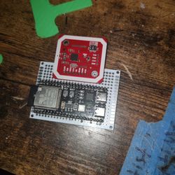 Esp32 Rfid Nfc Flipper Style Scanner