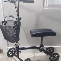 Knee Walker / Knee Scooter