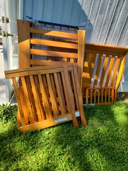 Crib with Toddler Bed rail and Mattress