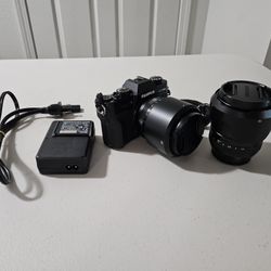 Fujifilm XT-30 II + 18mm f1.4 + 33mm f1.4 + Battery & Charger (NEAR-MINT)