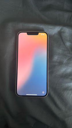 Apple iPhone 13