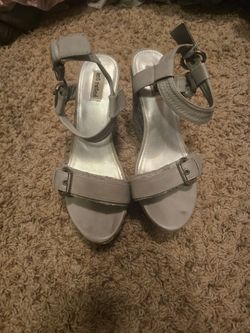 Women’s Wedge. Not Rated size 8