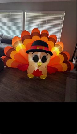 8 ft inflable turkey
