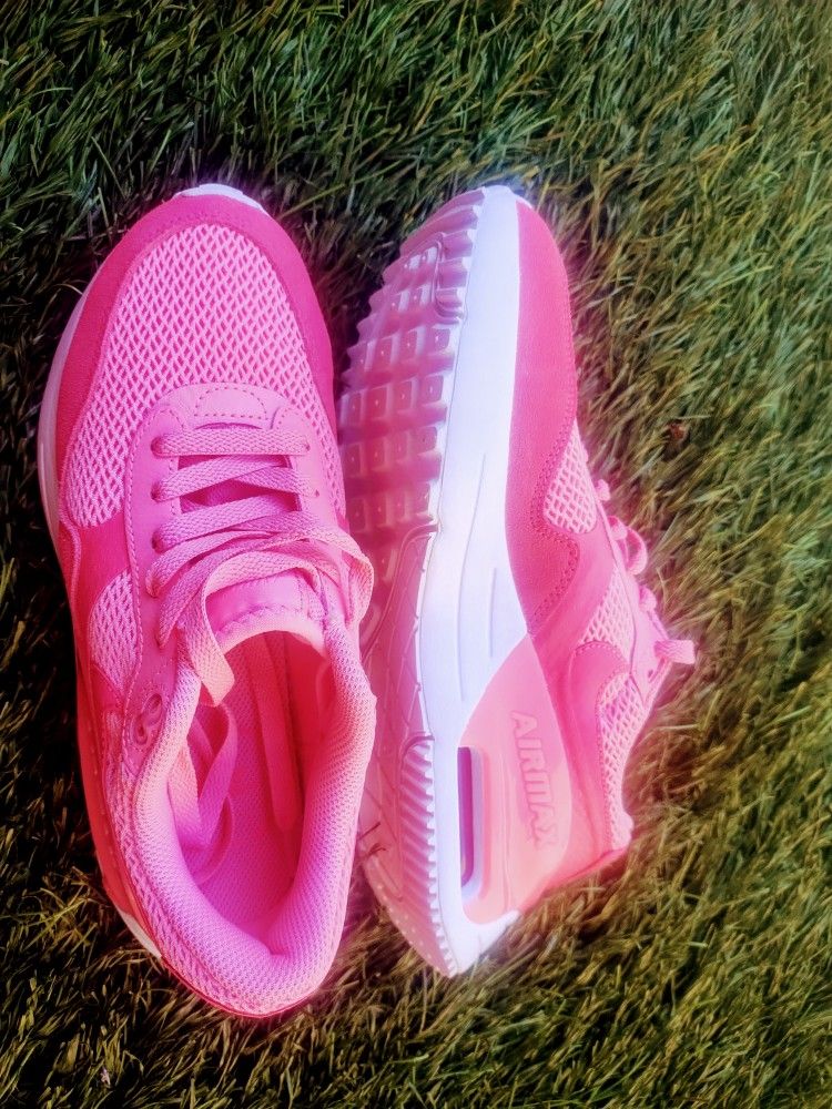 Women's Nike Shoes 
