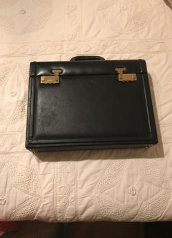 Lap-top / Briefcase