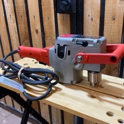 Milwaukee 7.5 Amp 1/2 in. Hole Hawg Heavy-Duty Corded Drill