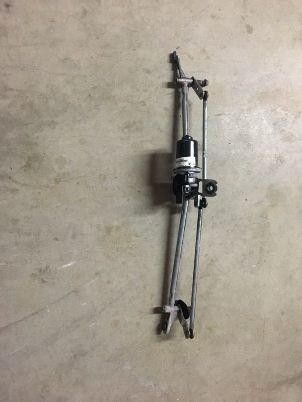 Ram 1500 2014 wiper motor assembly