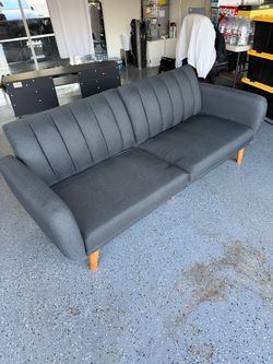 Studio Futon