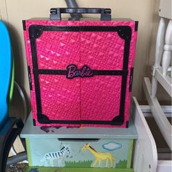 Mattel Barbie Closet Wardrobe