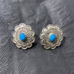 Alex Sanchez Navajo tribe Native America Sterling Silver Turquoise Earrings 