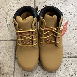 NWT Boys Boots Size 13