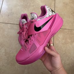 Nike KD 4 Aunt Pearl 