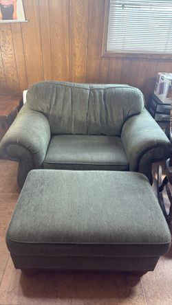 Armchair with Matching Ottoman – Excellent Condition