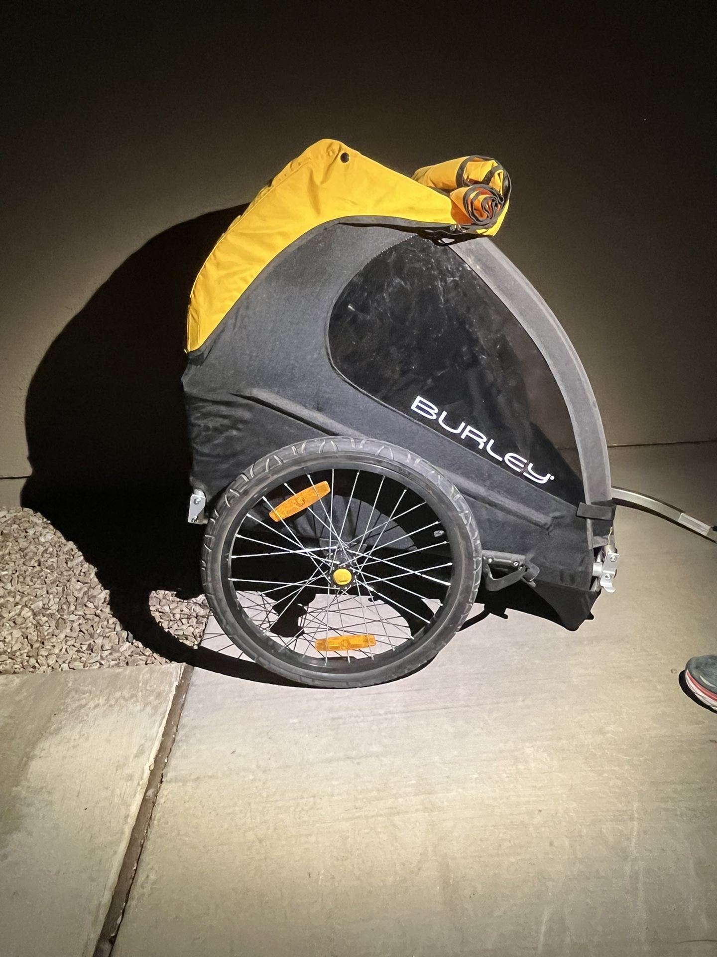 $200 Burley Bee Bike Trailer 