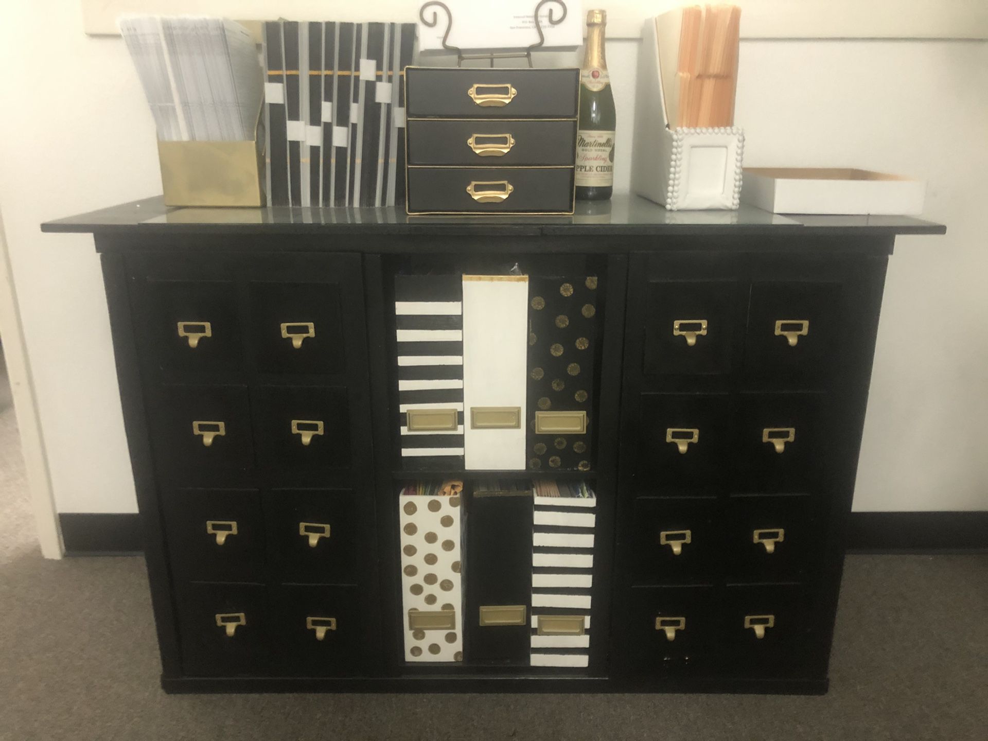 Black 6 Cube Storage Cabinet/Shelves