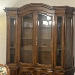 Chinese Hutch Cabinet 