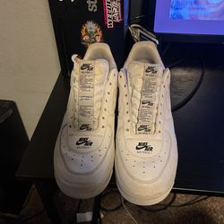 Size 9.5 Air Force Ones