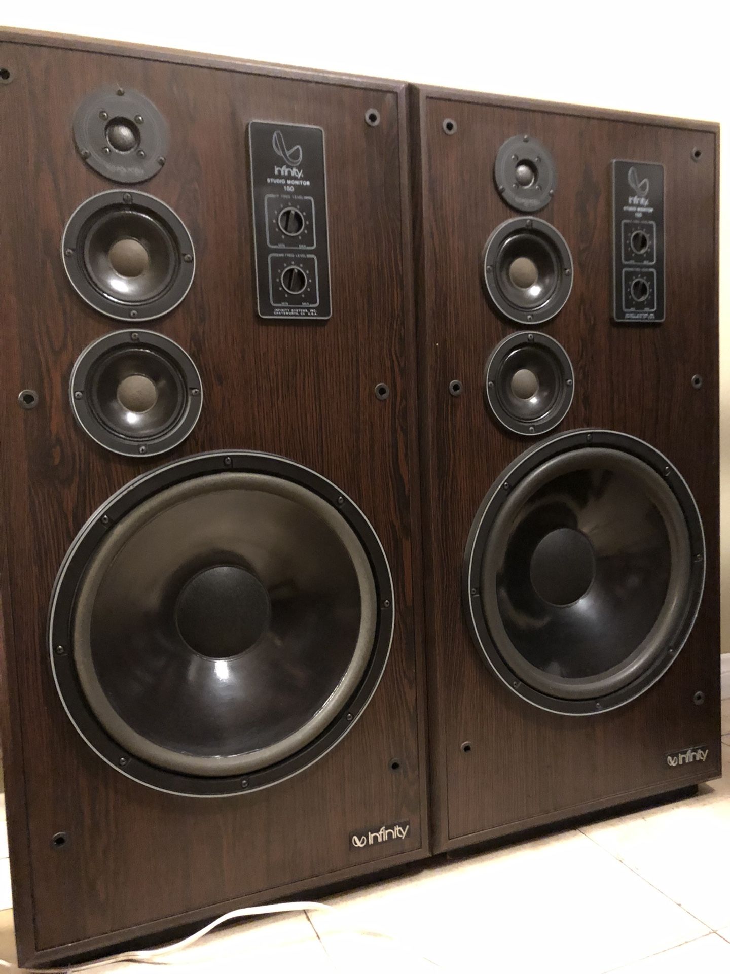 Infinity SM 150 Speakers