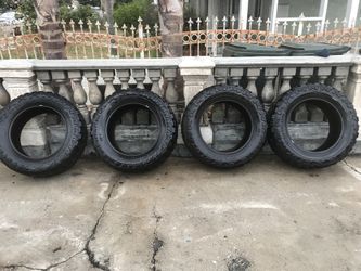 35x12.50R20LT All Terrain off Road Tires