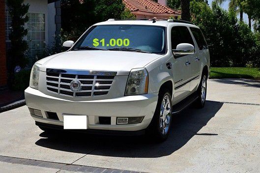 💚$1OO0 🔑I'm the first owner🍁and i want to sell my 2OO8 Cadillac Escalade🔑